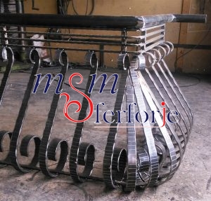 070 FERFORJE BALKON KORKULUK