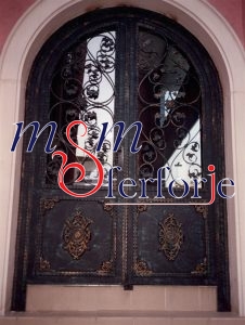 009 FERFORJE BİNA GİRİŞ KAPISI