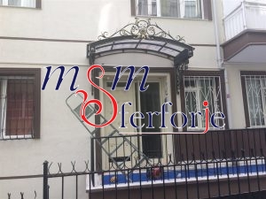 008 FERFORJE KAPI ÜSTÜ SUNDURMA